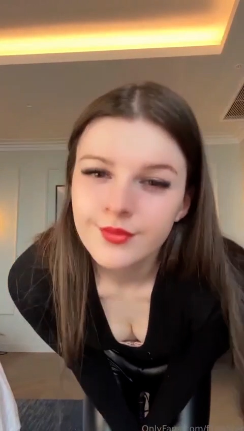 F1nn5ter new Onlyfans video !!! So hot