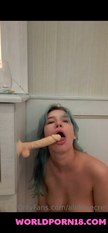 Alekssecret BJ dildo in bathroom so hot – Onlyfans