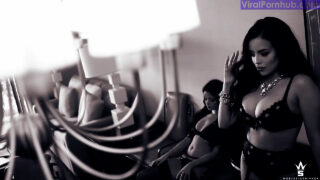 Demi Rose Nude show with her friend – Onlyfans