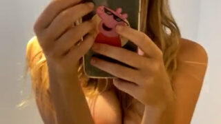 Megnutt Nude her big boobs with mirro – Onlyfans