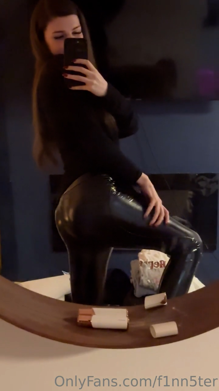 F1nn5ter Slutty with mirro video Onlyfans trend  so hot