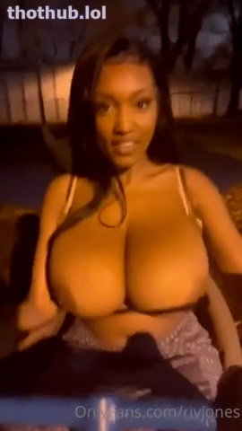 RivJones Naked outdoor video Onlyfans trend