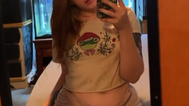 Palesseafoam Show off Perfect Body – Onlyfans Tape