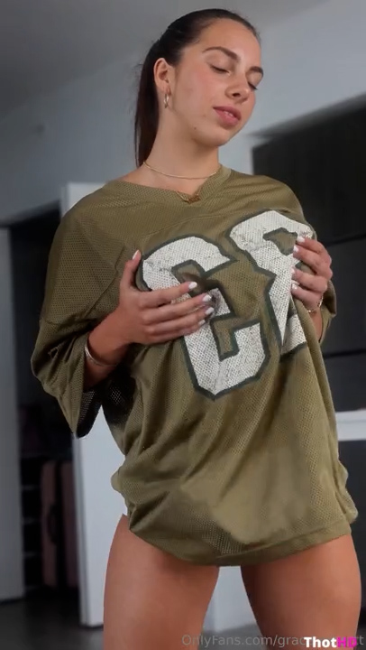 Brattygbaby Grace Robert Striptease PPV Onlyfans video